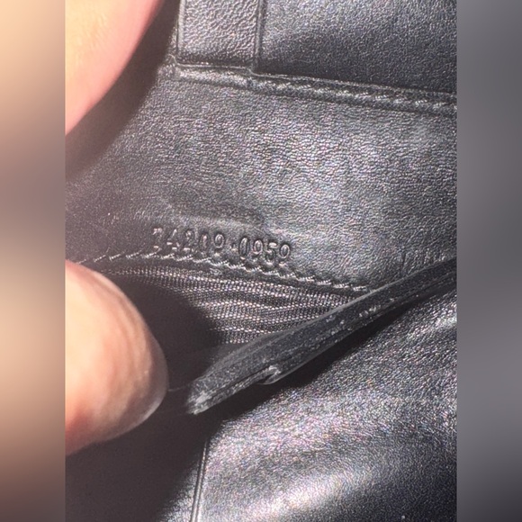 Gucci canvas Bi Fold Wallet - Picture 14 of 14